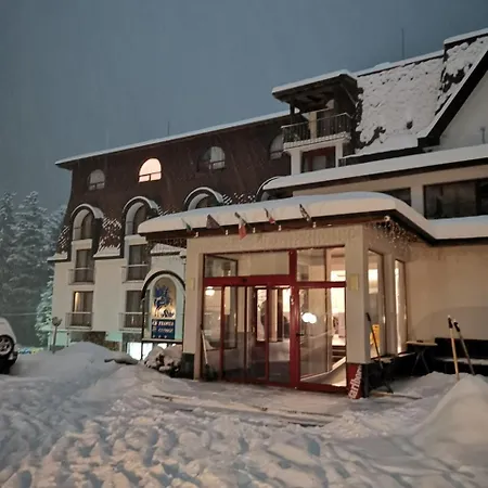 Szálloda Saint George 3*